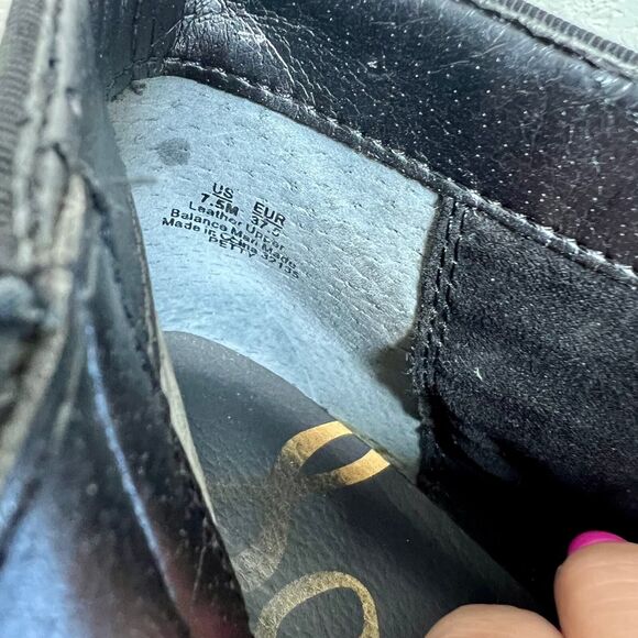 Sam Edelman Petty Ankle Booties black stacked heel round toe side zip size 7.5M - Picture 2 of 16